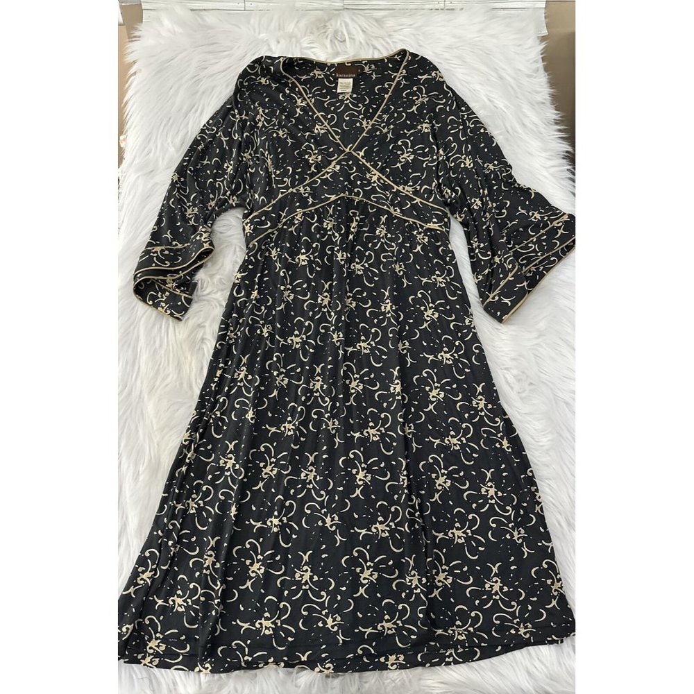 Karanina Womens Small Dress V Neck Geo Pattern Back Tie EUC